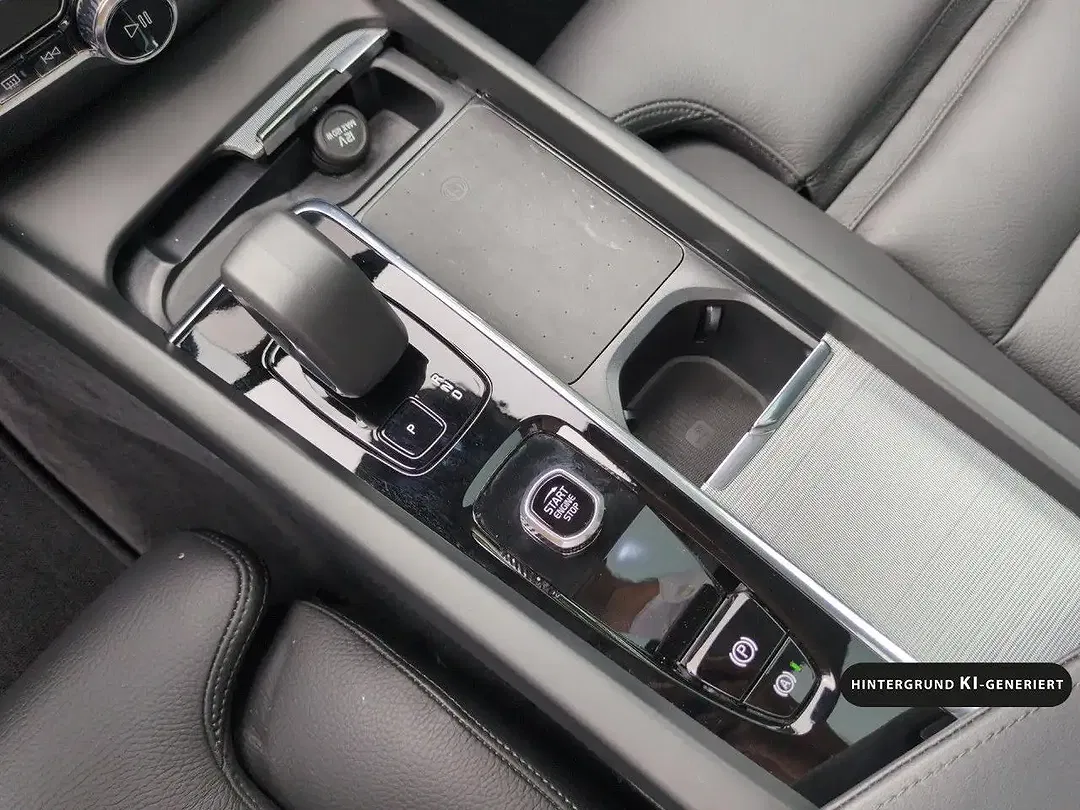 Volvo V60 B4 AUT Plus Dark - Thumbnail 10