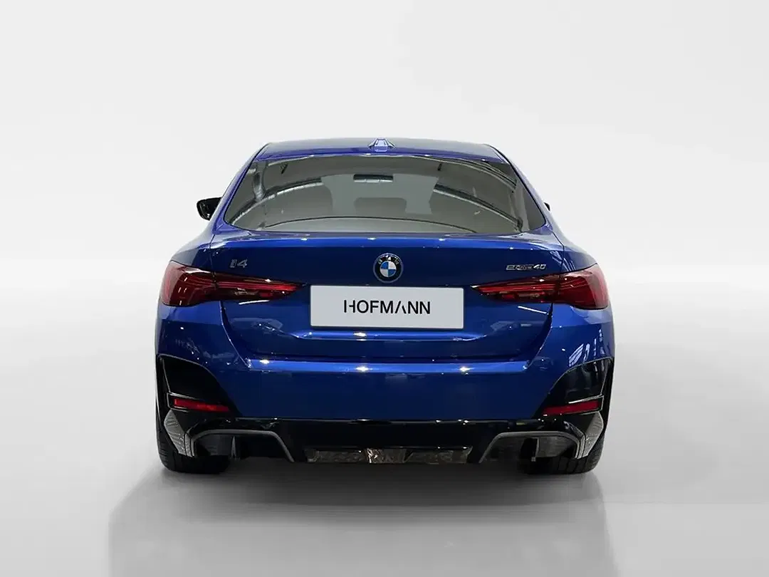 BMW i4 M Sport - Thumbnail 5