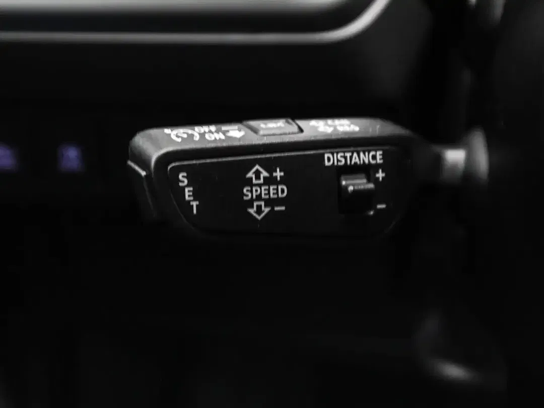 Audi Q4 e-tron 55 quattro Matrix LED Sportback S line - Thumbnail 9