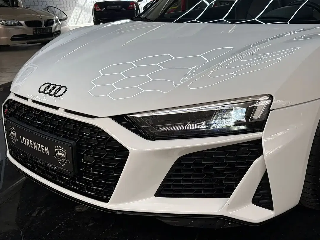 Audi R8 5.2 FSI performance - Thumbnail 4