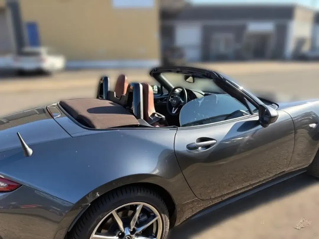 Mazda MX-5 2.0 Kazari - Thumbnail 13