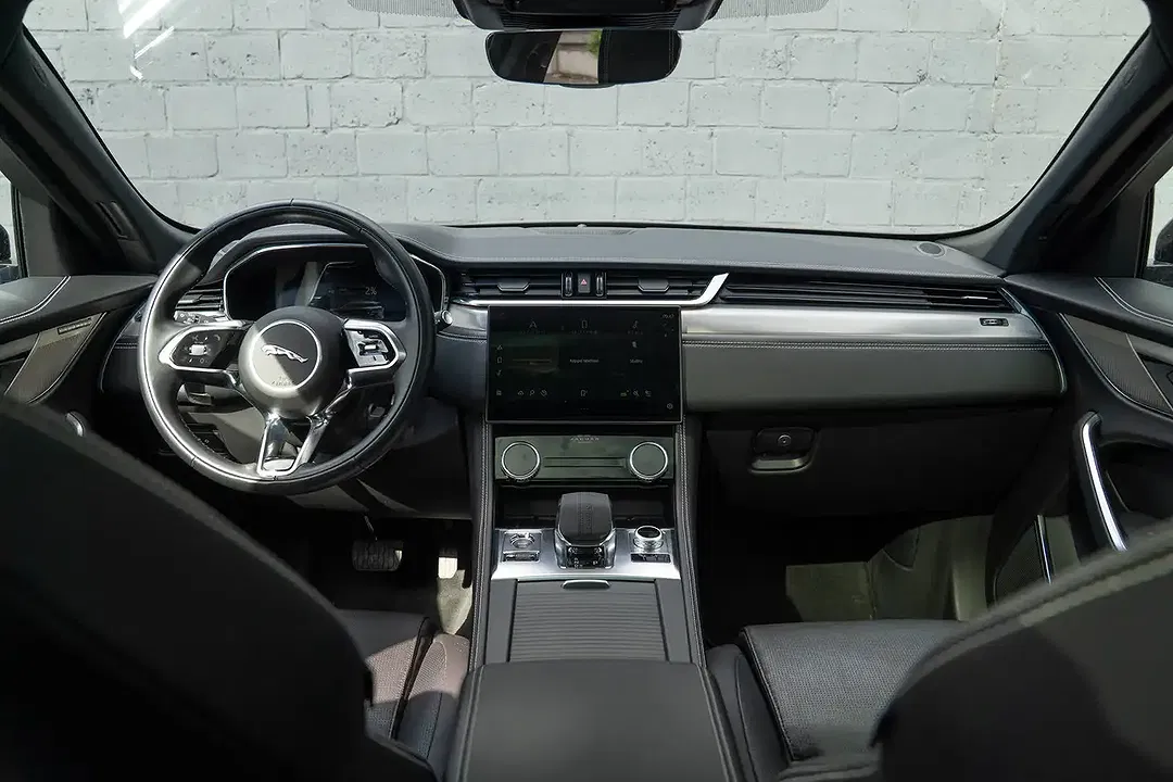 Jaguar F-Pace P400e 2.0 4x4 R-Dynamic S - Thumbnail 6