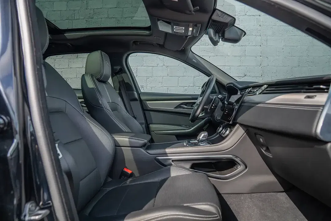 Jaguar F-Pace P400e 2.0 4x4 R-Dynamic S - Thumbnail 7