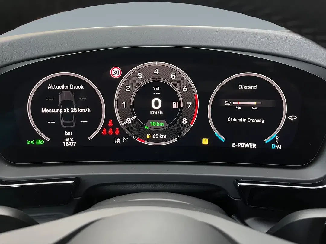Porsche Cayenne E-Hybrid Coupe Edition - Thumbnail 13
