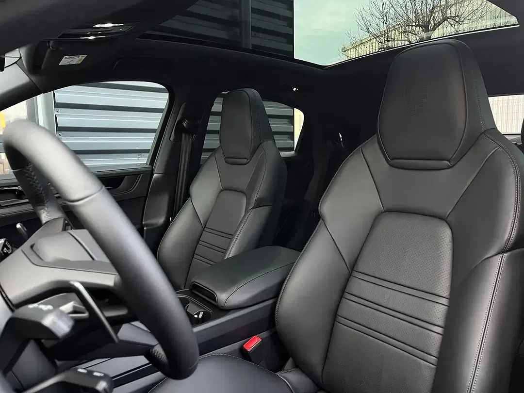 Porsche Cayenne E-Hybrid Coupe Edition - Thumbnail 5