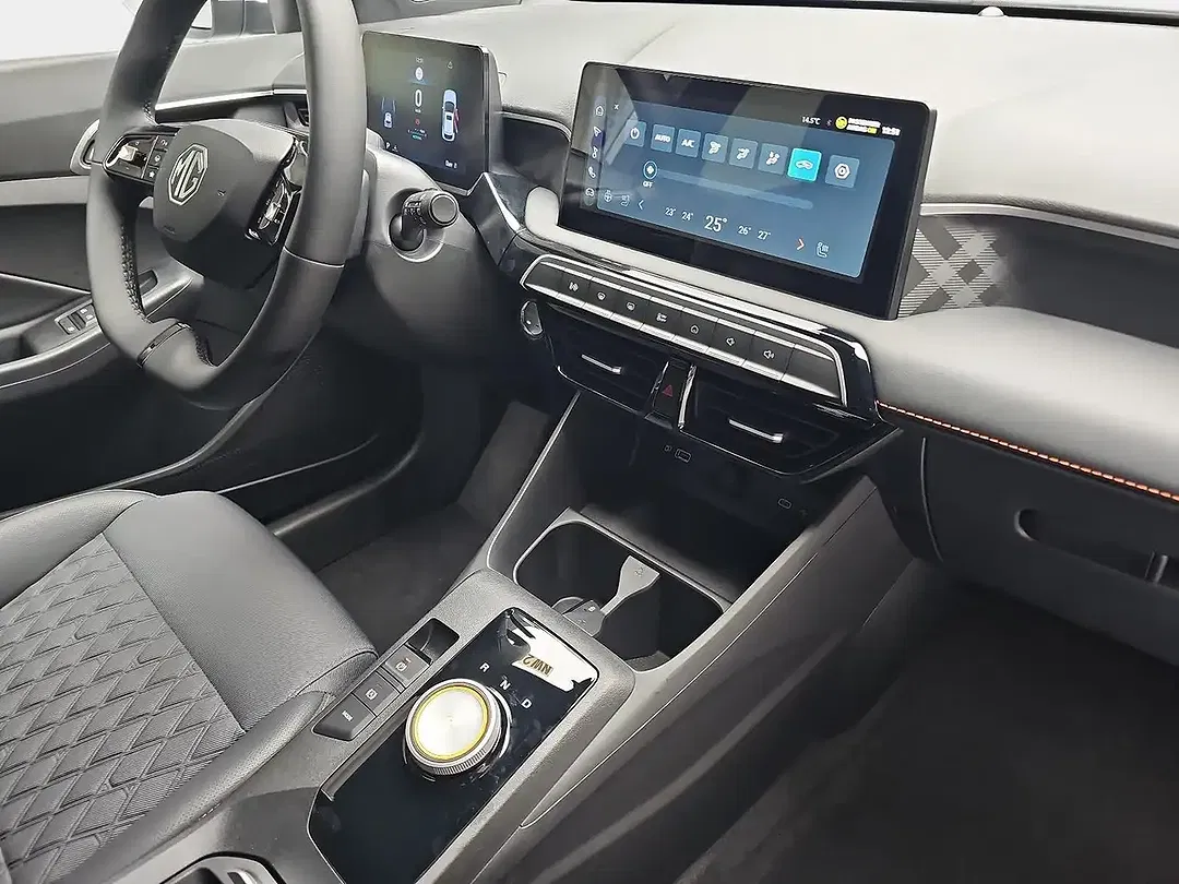 MG MG3 1.5 Hybrid+ Luxury - Thumbnail 17