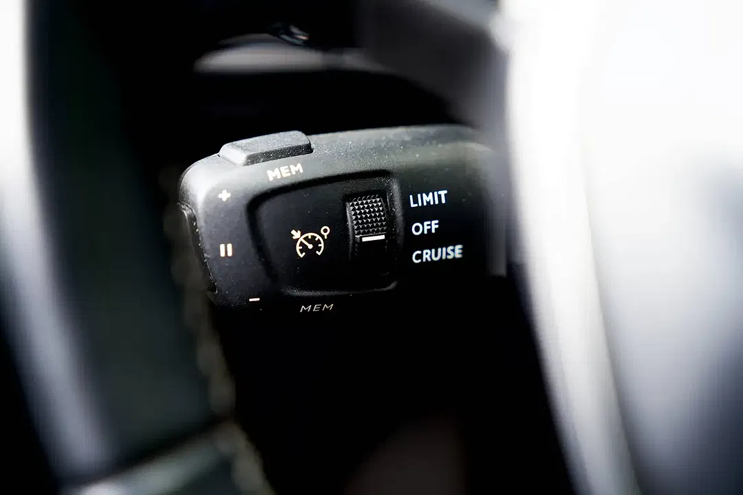 Peugeot 508 SW - Thumbnail 12