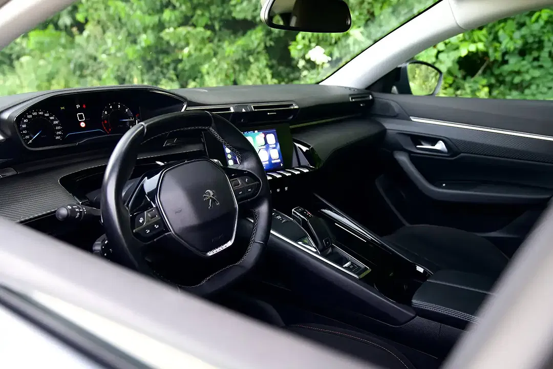Peugeot 508 SW - Thumbnail 6
