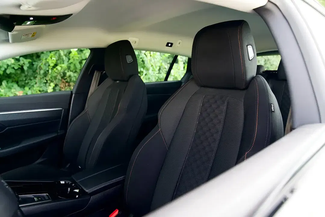 Peugeot 508 SW - Thumbnail 7