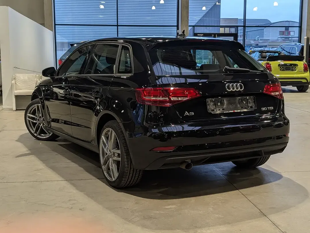 Audi A3 Sportback - Thumbnail 4