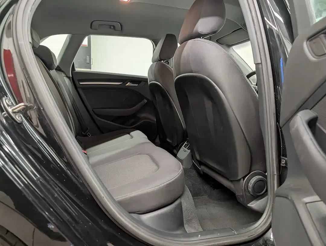 Audi A3 Sportback - Thumbnail 6