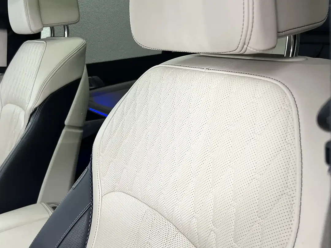 BMW X7 xDrive M Sport Executive - Thumbnail 13