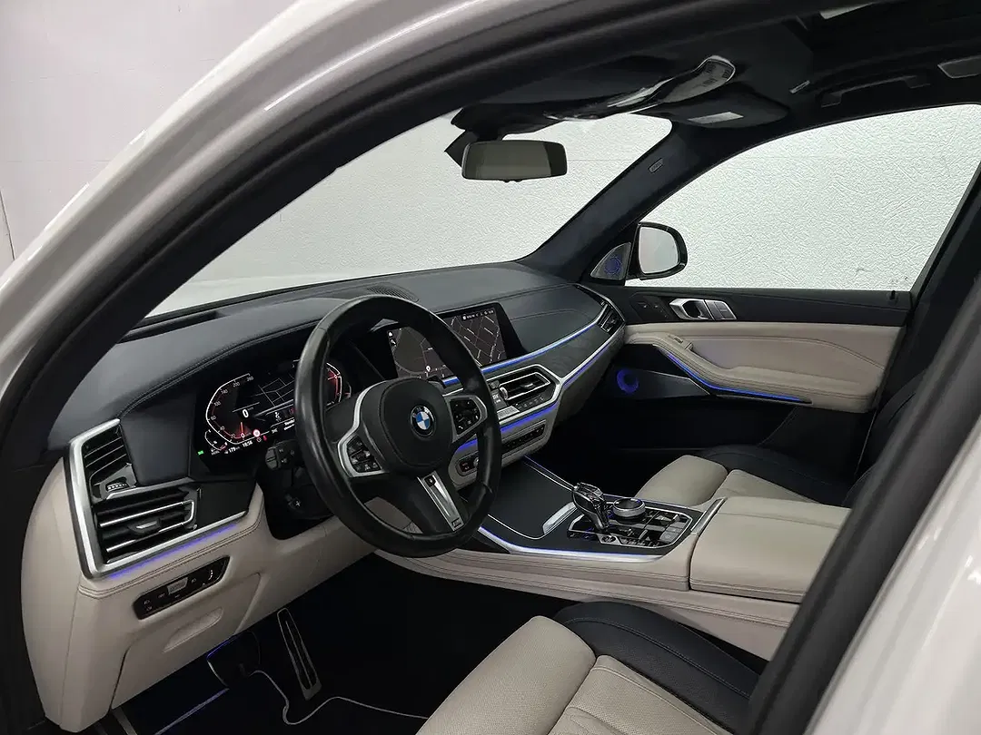 BMW X7 xDrive M Sport Executive - Thumbnail 31