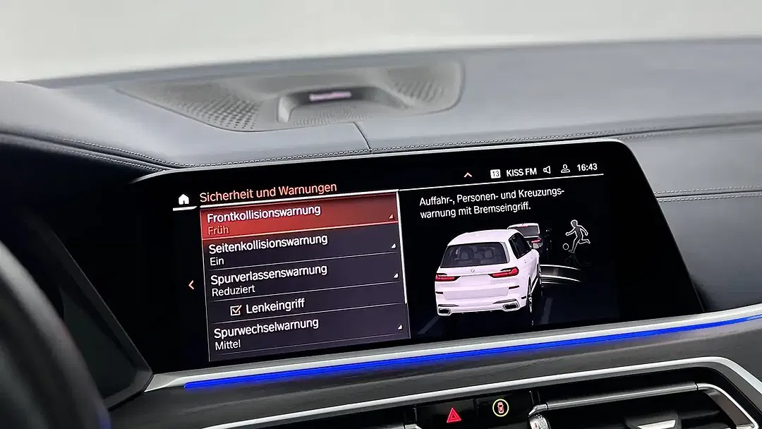 BMW X7 xDrive M Sport Executive - Thumbnail 37