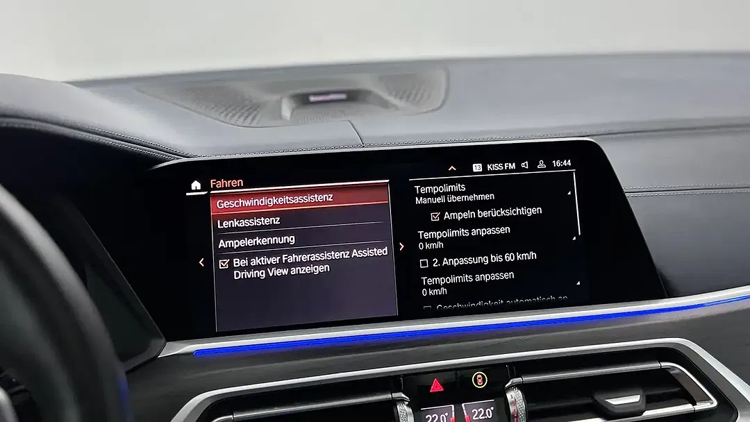 BMW X7 xDrive M Sport Executive - Thumbnail 38