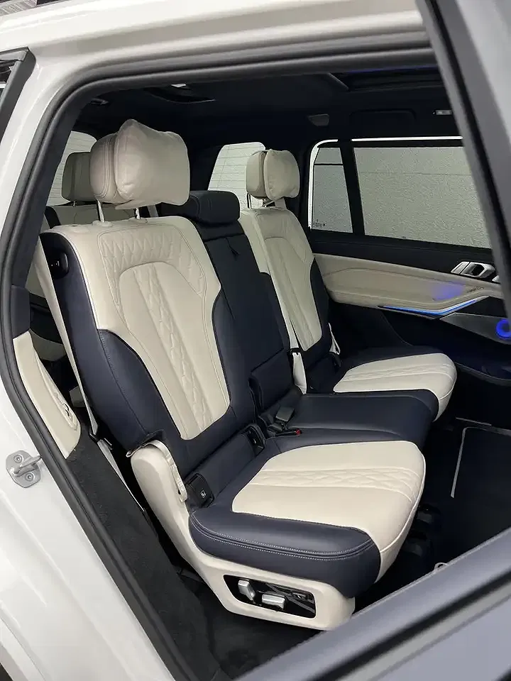 BMW X7 xDrive M Sport Executive - Thumbnail 9