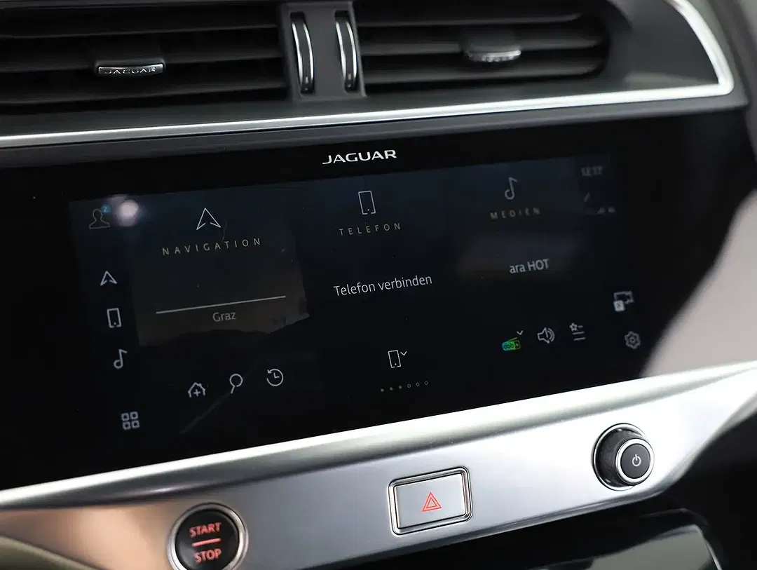 Jaguar I-Pace EV400 4x4 SE - Thumbnail 14