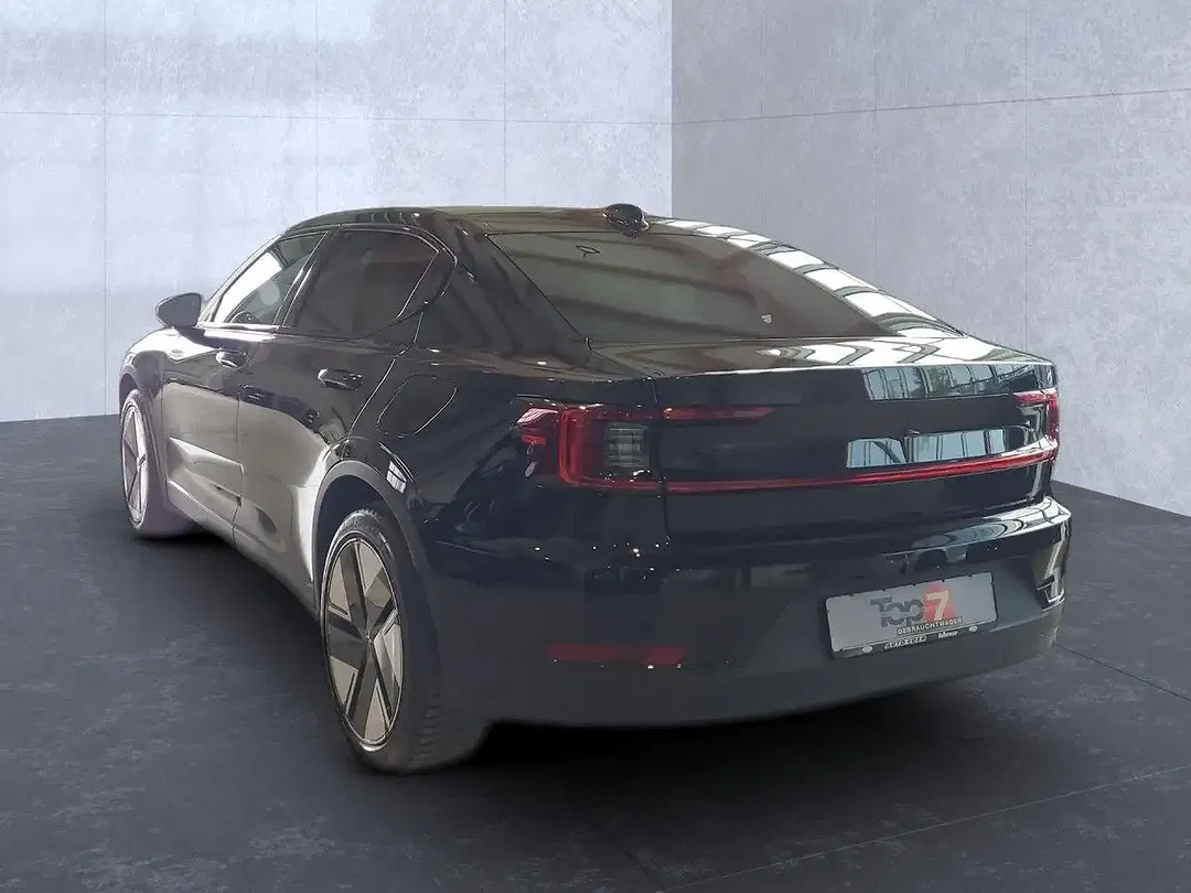 Polestar 2 Long Range - Thumbnail 3