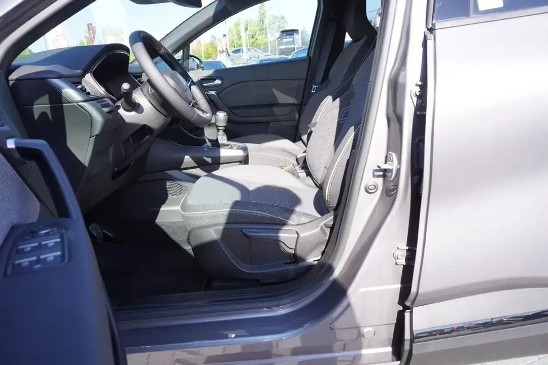 Renault Captur TCe - Thumbnail 9