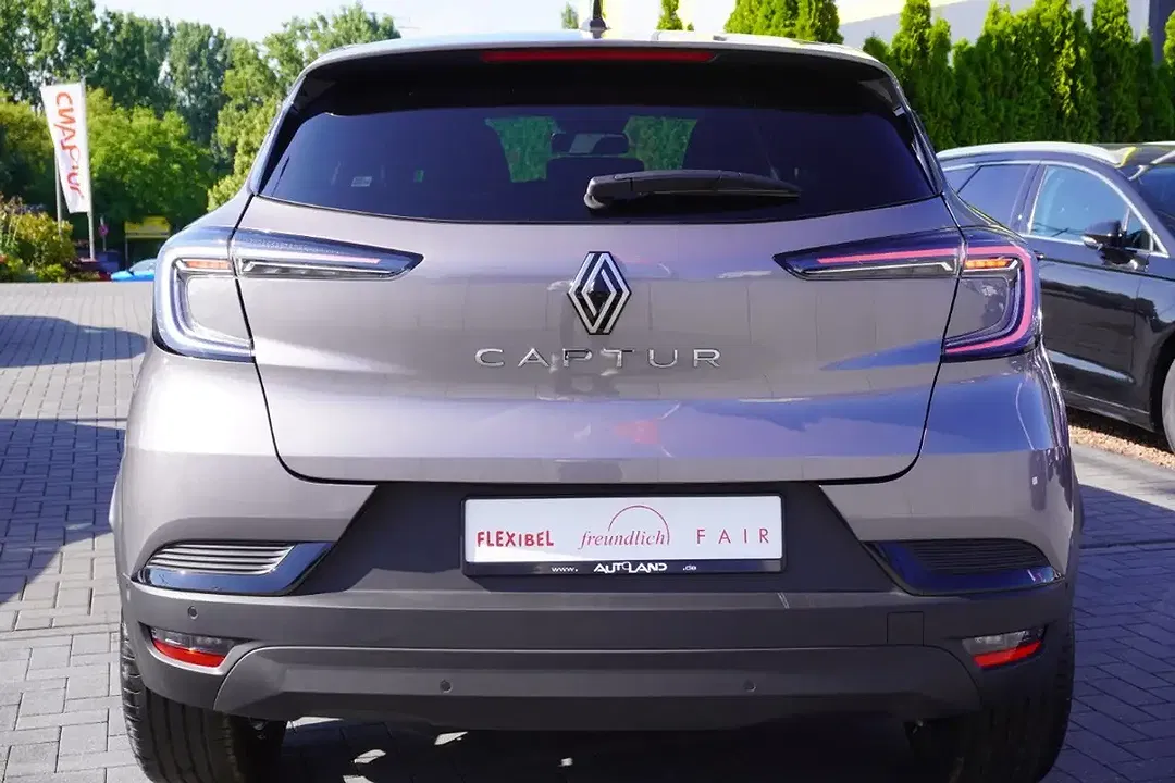 Renault Captur TCe - Thumbnail 3