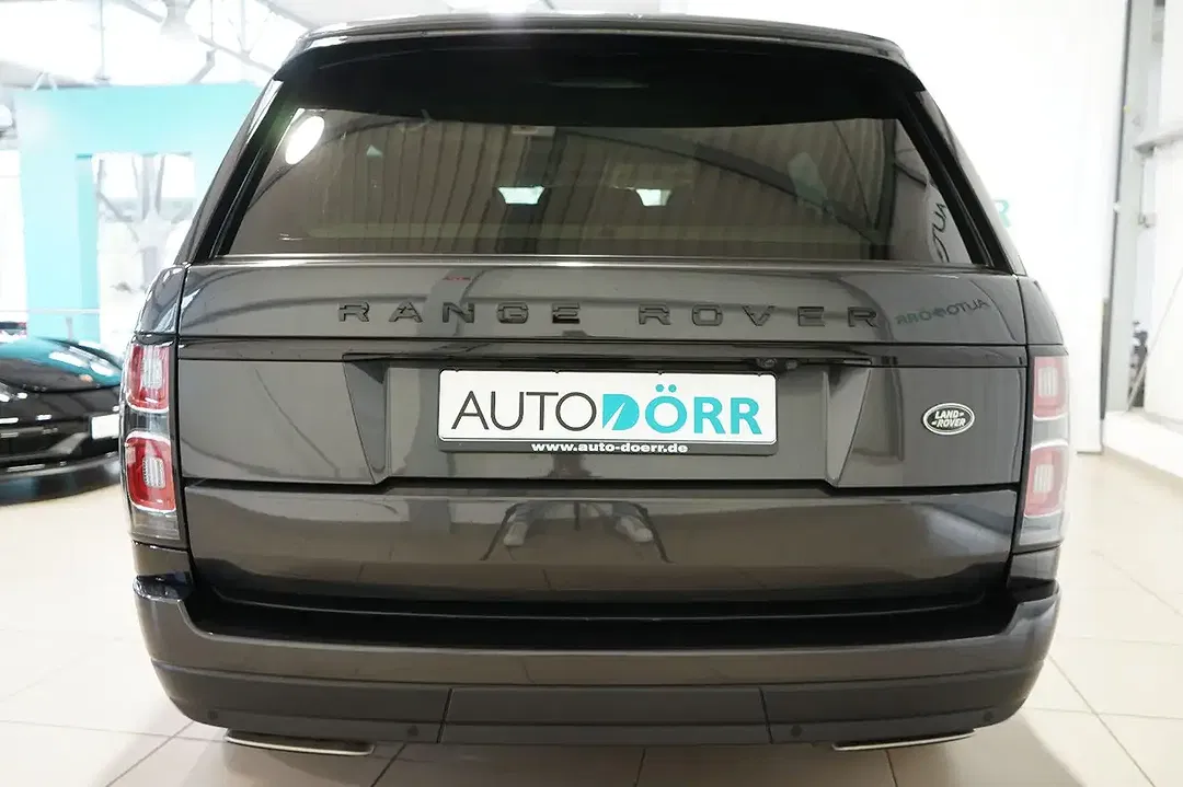 Land Rover Range Rover D300 Vogue - Thumbnail 5