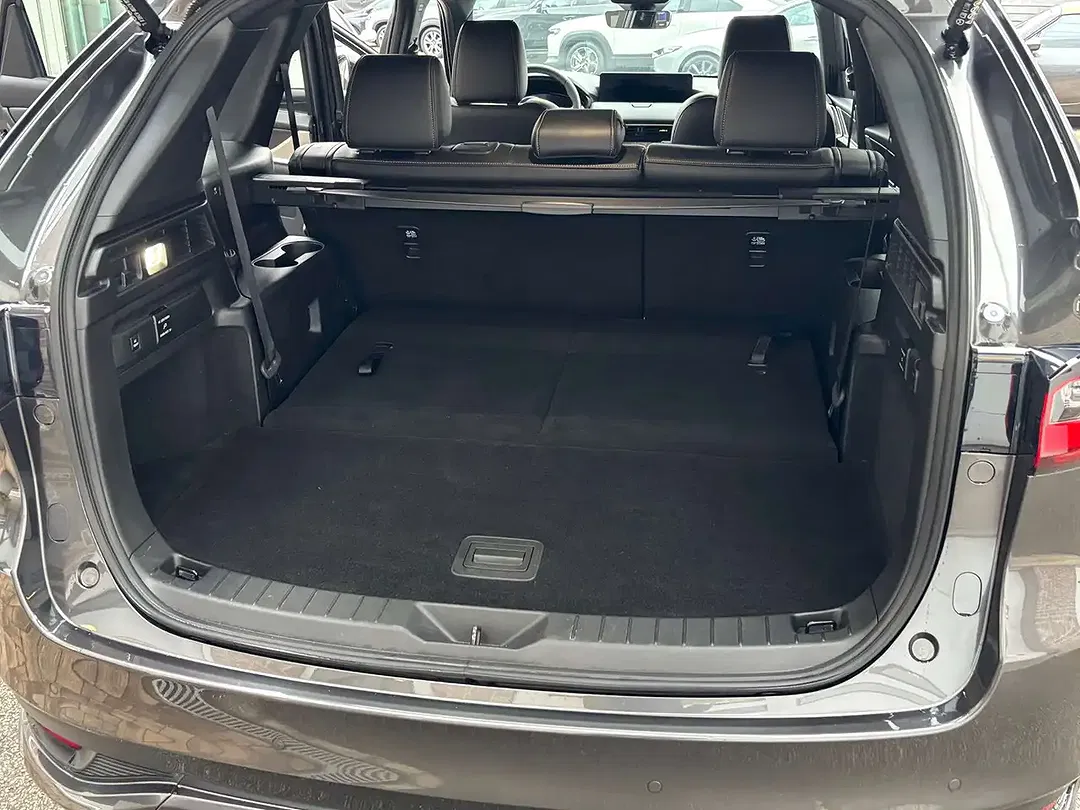 Mazda CX-80 2.5 AWD PHEV Homura Plus - Thumbnail 11