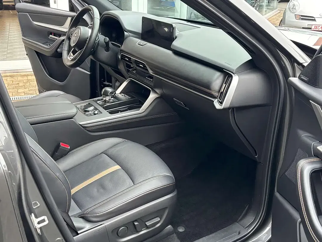 Mazda CX-80 2.5 AWD PHEV Homura Plus - Thumbnail 8