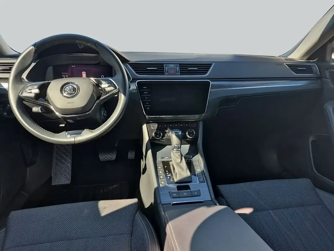 Skoda Superb 1.4 iV EV TSI DSG Combi Style - Thumbnail 14