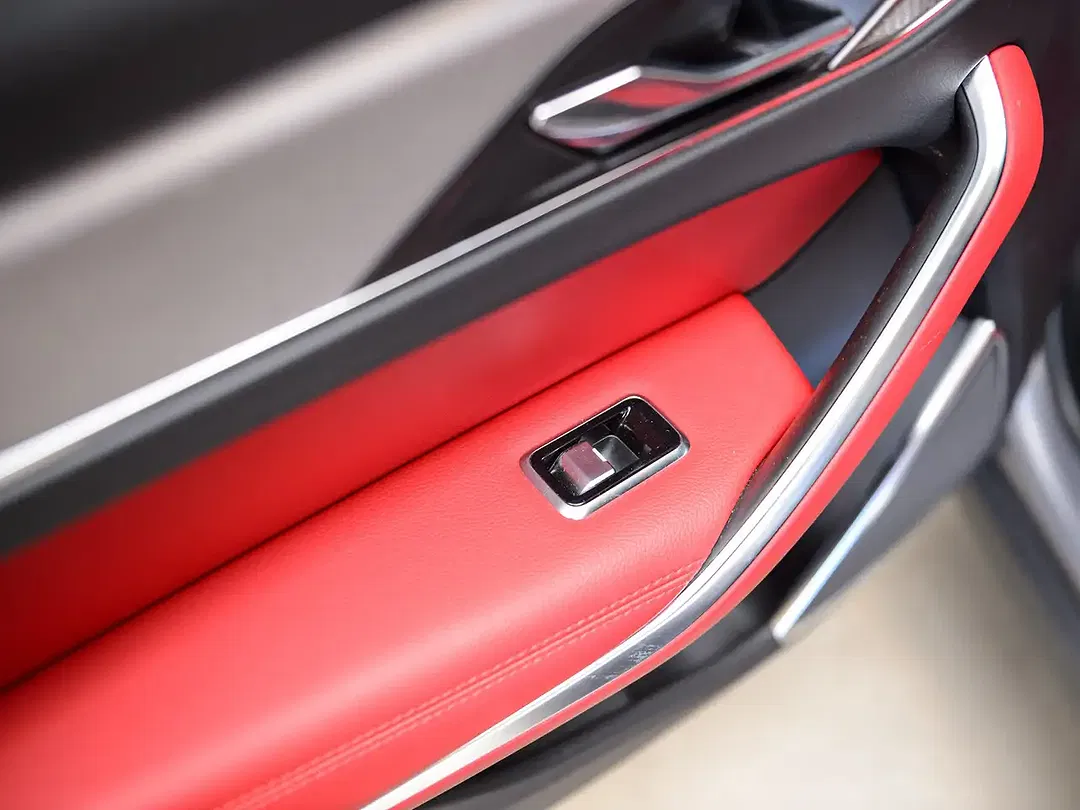 Jaguar F-Pace P400e 2.0 PHEV 4x4 R-Dynamic Black - Thumbnail 14