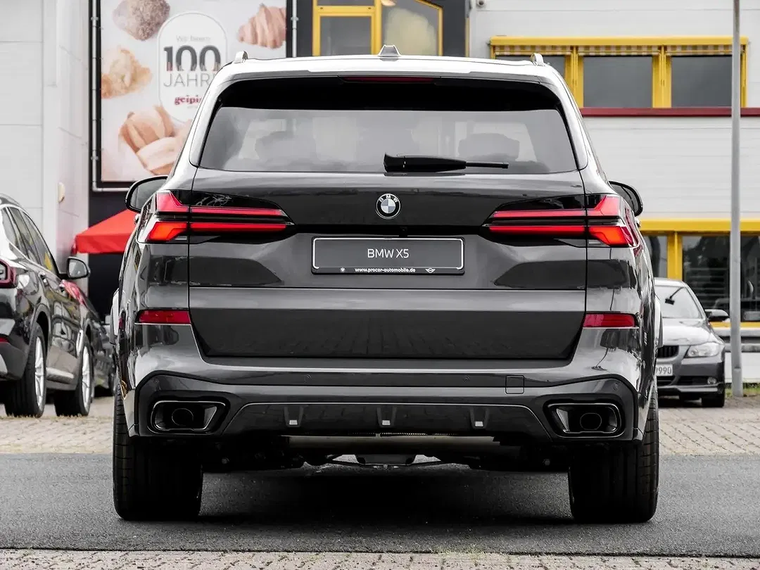 BMW X5 xDrive M Sport - Thumbnail 19