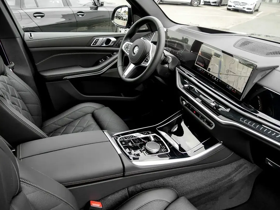 BMW X5 xDrive M Sport - Thumbnail 3