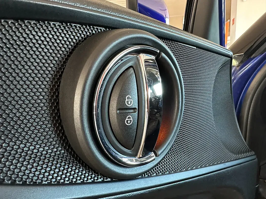 MINI Cooper Clubman - Thumbnail 23