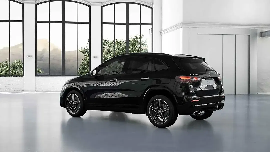 Mercedes-Benz GLA 180 Edition - Thumbnail 3