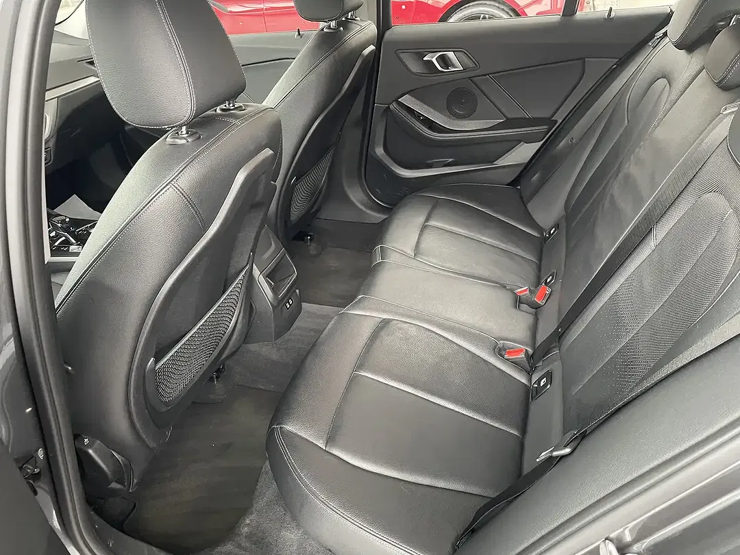 BMW 116 - Thumbnail 12