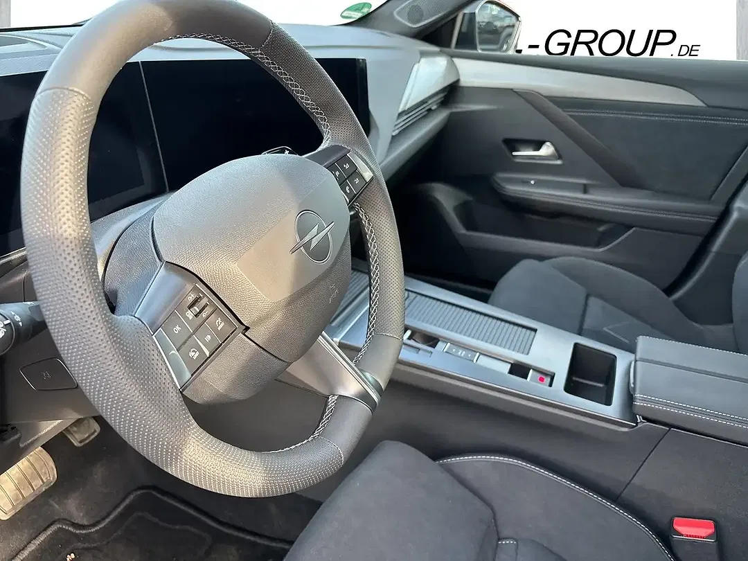 Opel Astra EV Ultimate - Thumbnail 11