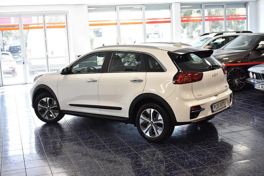 Kia Niro Vision - Thumbnail 4