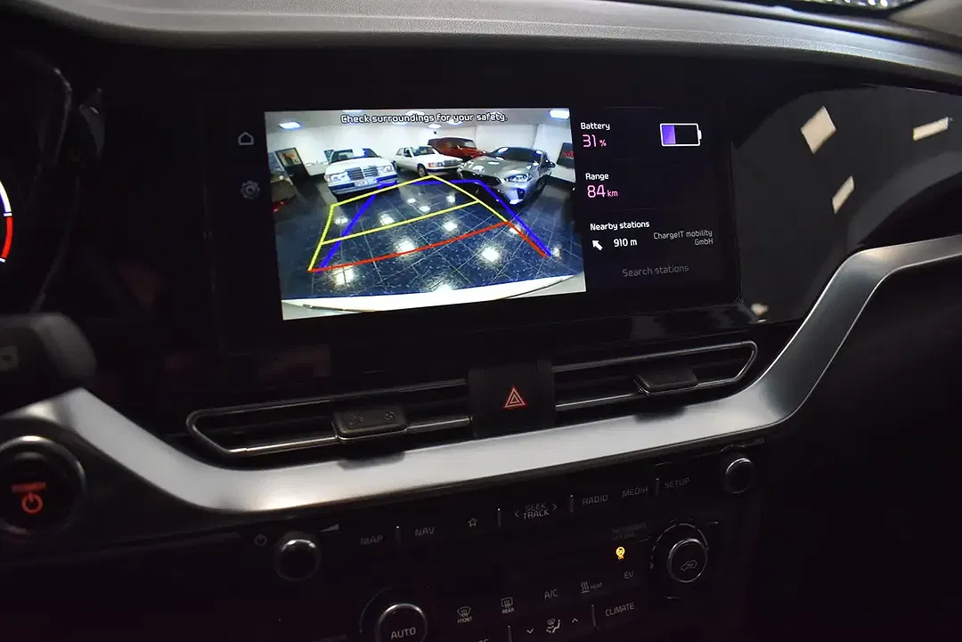 Kia Niro Vision - Thumbnail 9