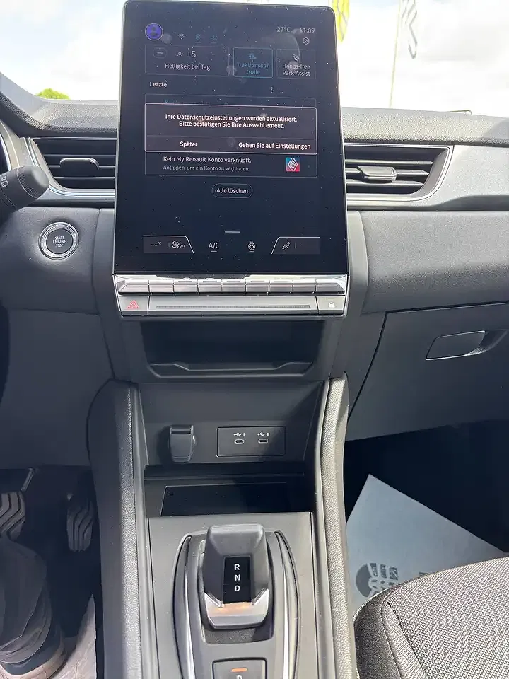 Renault Captur MHEV EDC Techno - Thumbnail 10