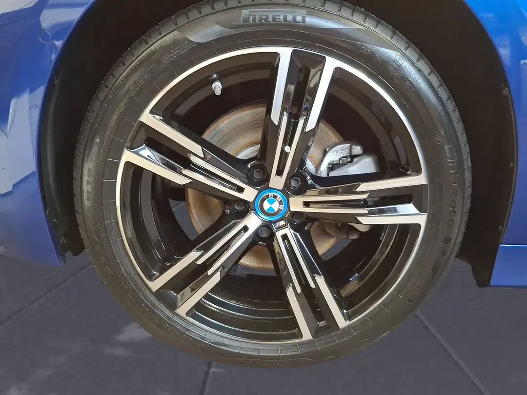 BMW 330 AUT M - Thumbnail 9