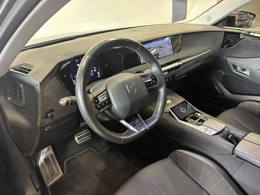 DS Automobiles DS 4 - Thumbnail 10