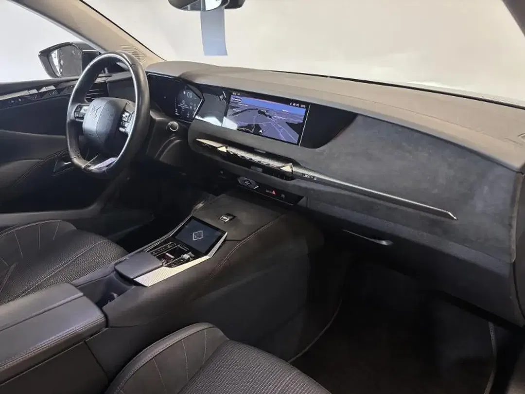 DS Automobiles DS 4 - foto 2
