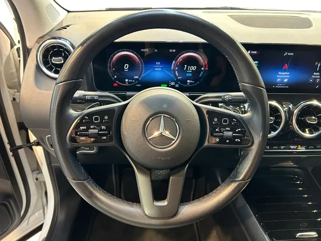 Mercedes-Benz GLA 250 AUT MBUX Style - Thumbnail 14