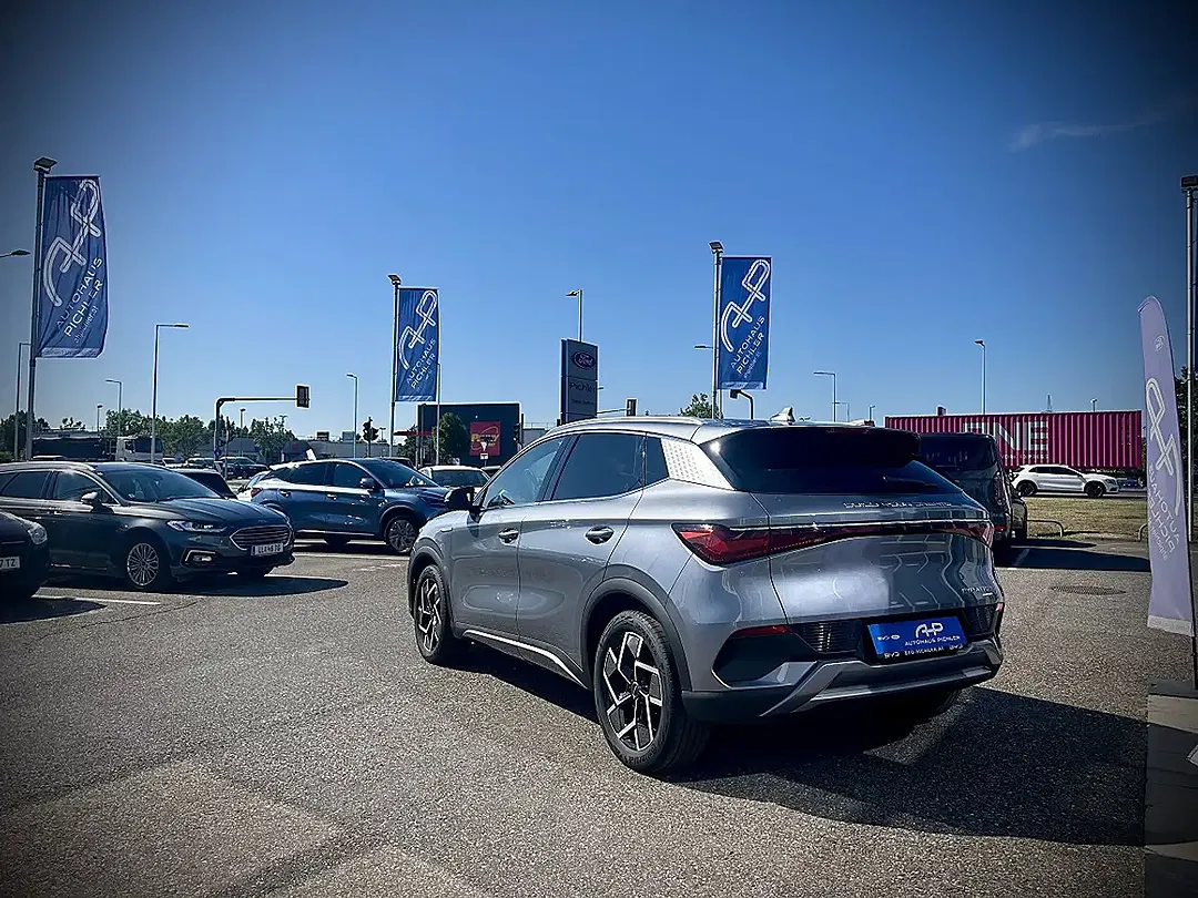 BYD Atto 3 60.5 kWh Design - Thumbnail 3