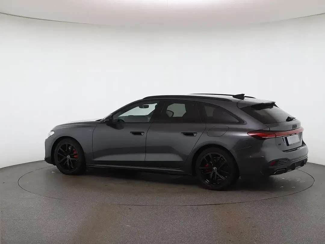 Audi A5 quattro - Thumbnail 3