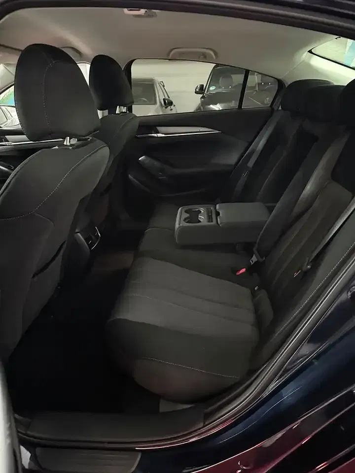 Mazda 6 Centre-Line - Thumbnail 11