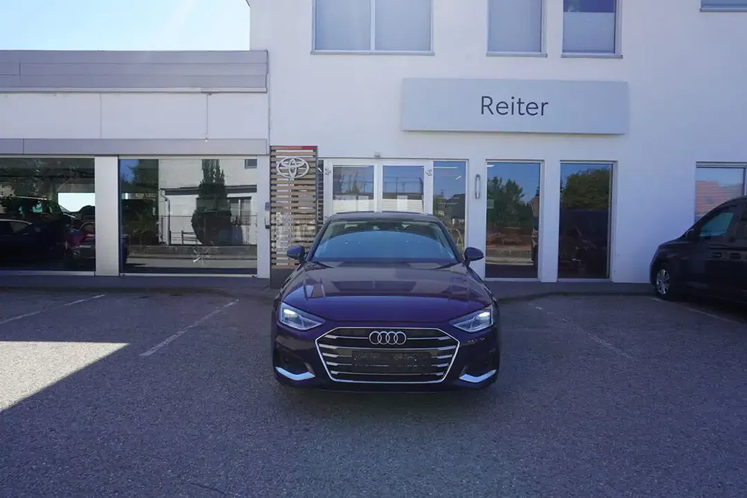 Audi A4 30 TDI S tronic - Thumbnail 1
