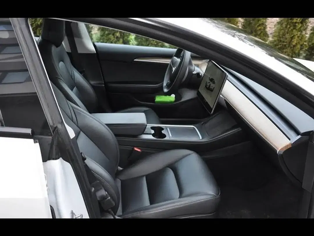 Tesla Model 3 AWD Dual Motor Performance Long Range - Thumbnail 11