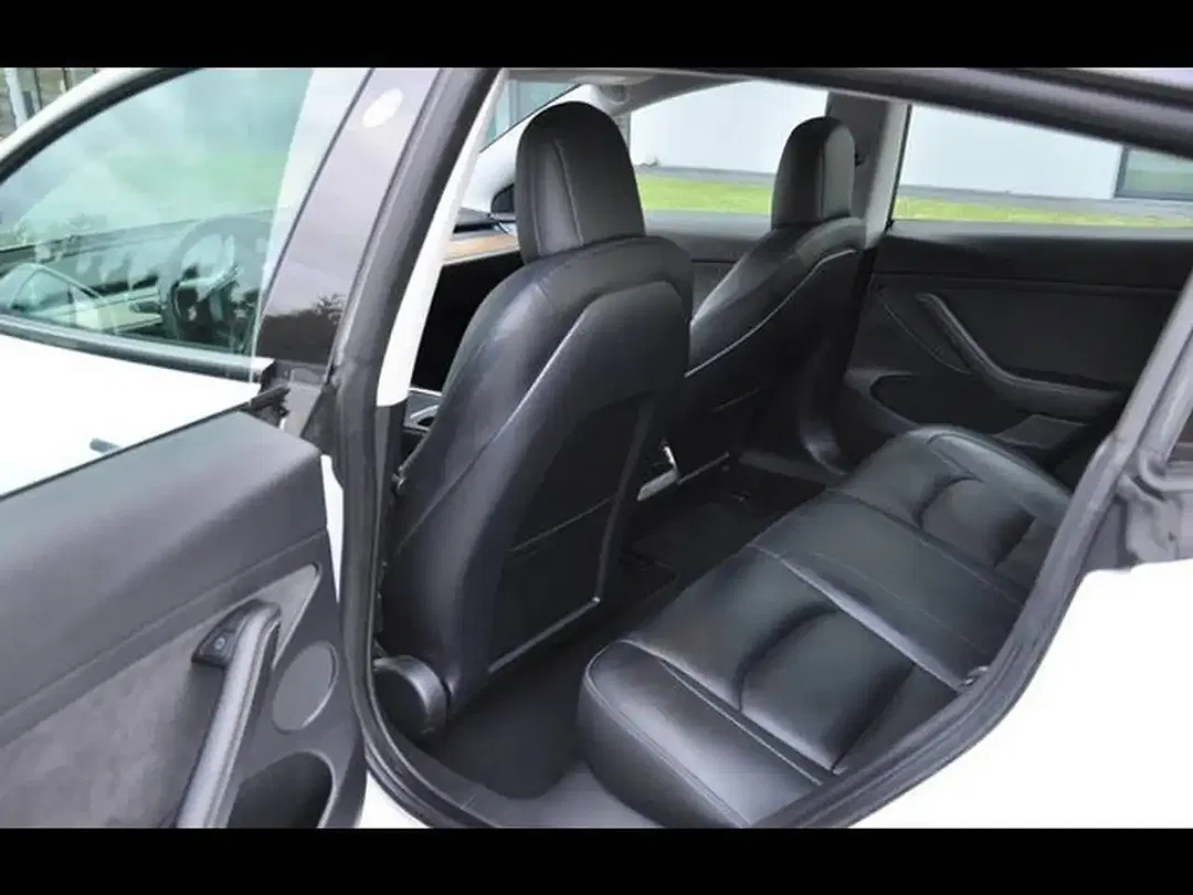 Tesla Model 3 AWD Dual Motor Performance Long Range - foto 15