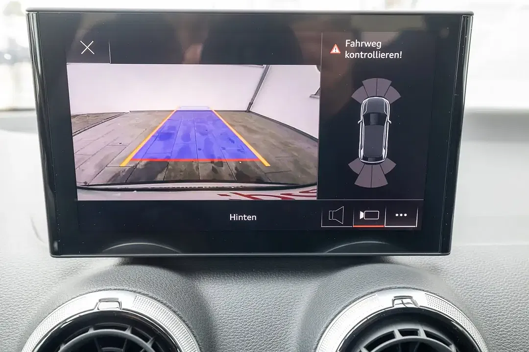 Audi SQ2 2.0 TFSI quattro - Thumbnail 11