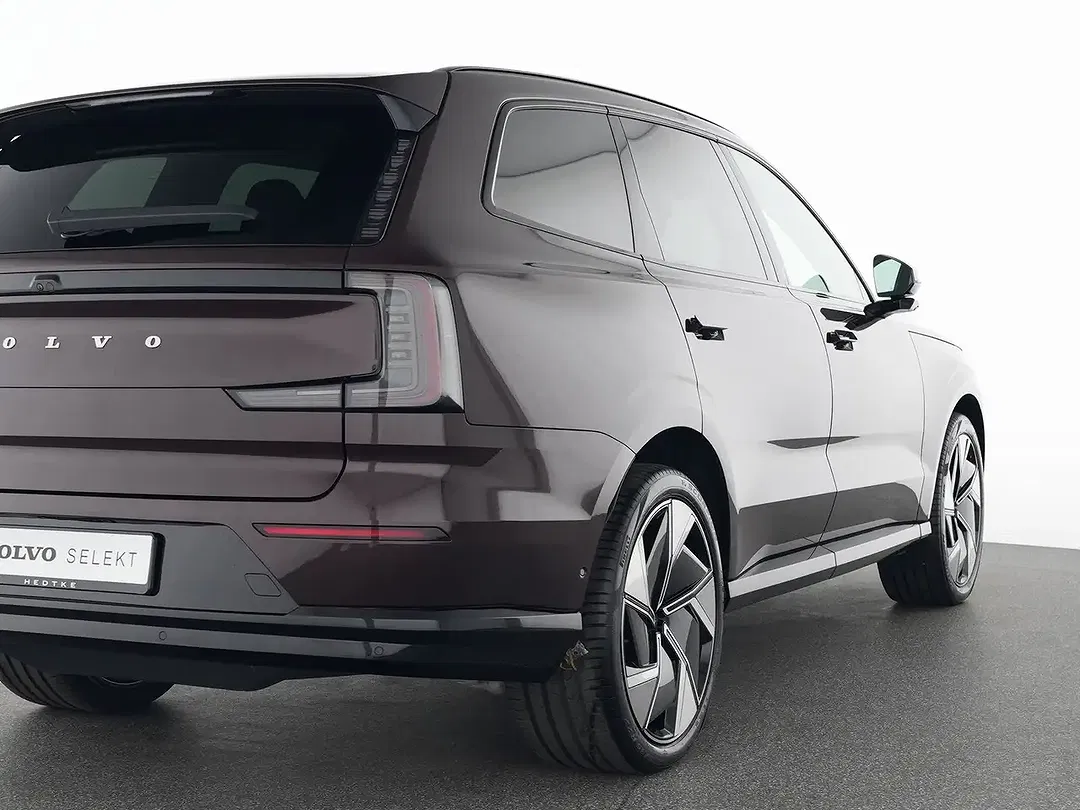 Volvo EX90 AWD Performance Plus - Thumbnail 10